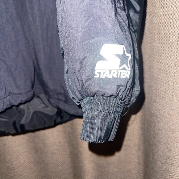 Oakland Raiders Starter Jacket - Picture 4 of 9